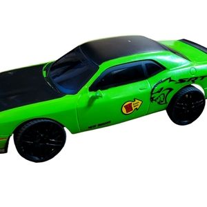 New Bright RC - Dodge Challenger SRT HellCat - Green - 1:12 Scale No Remote